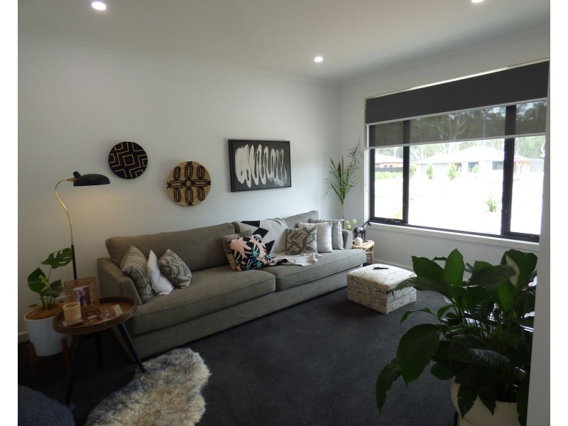 7 Riverview Drive, Barham NSW 2732