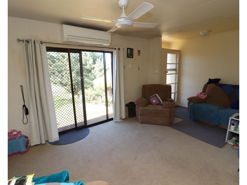24 Railway Place, Gunbower VIC 3566