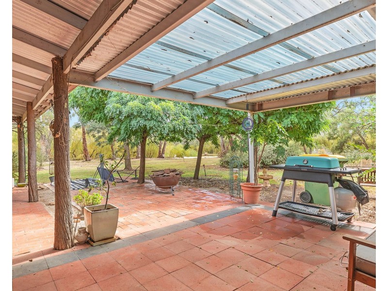 1 School Road, Gunbower VIC 3566