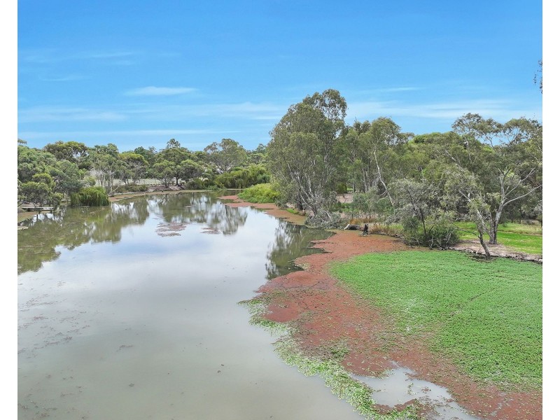 1 School Road, Gunbower VIC 3566