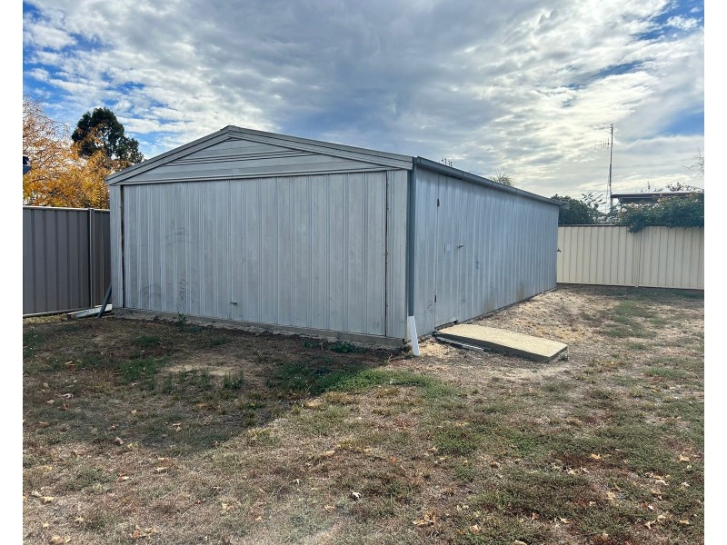 43 Linton Park Drive, Barham NSW 2732