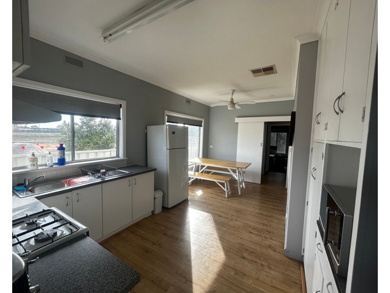 2 Mokana Street, Kerang VIC 3579