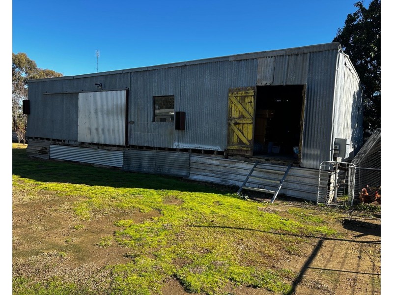 23 Koala Street, Wakool NSW 2710