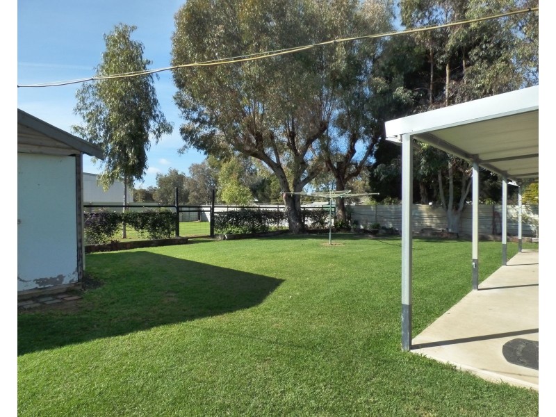 21 Koala Street,, Wakool NSW 2710