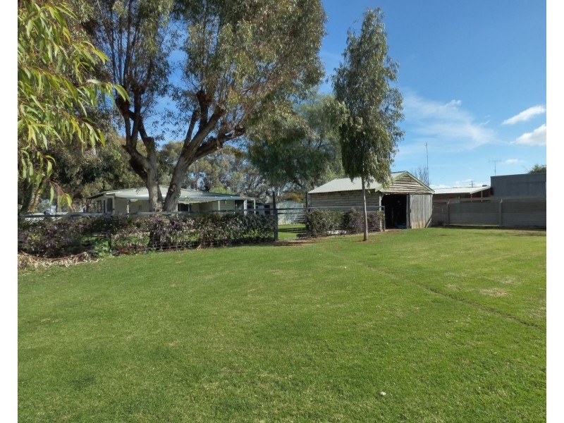 21 Koala Street,, Wakool NSW 2710