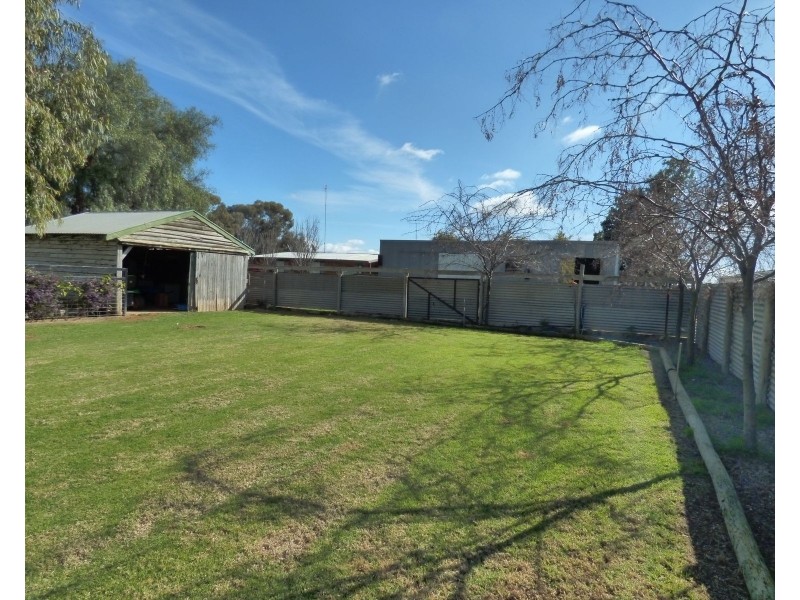 21 Koala Street,, Wakool NSW 2710