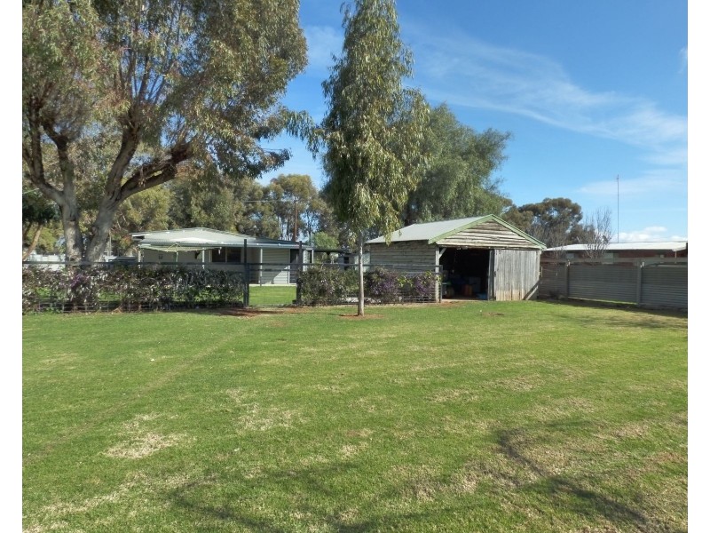 21 Koala Street,, Wakool NSW 2710