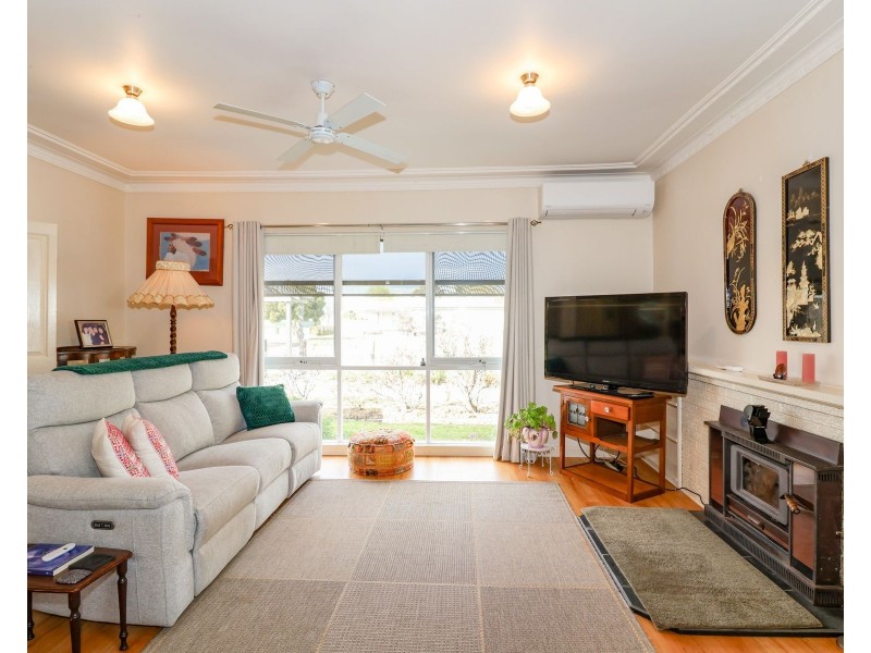 44 Niemur Street, Barham NSW 2732