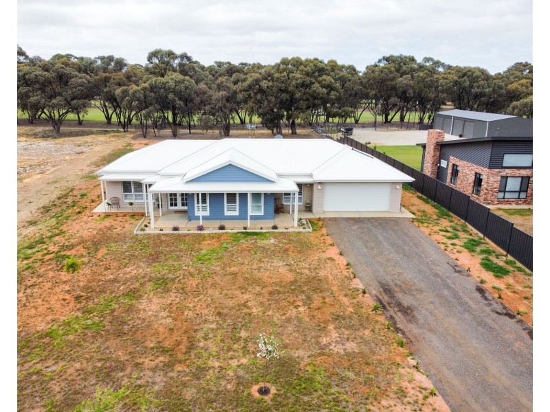 26 Vinecombe Lane, Barham NSW 2732