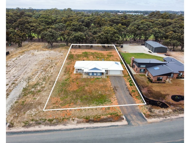 26 Vinecombe Lane, Barham NSW 2732