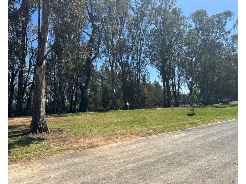 2 Noorong Street, Barham NSW 2732