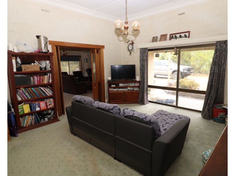 384 Worsley Road, Tragowel VIC 3579