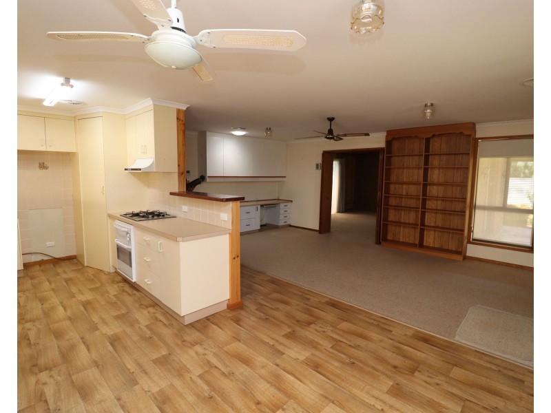 16 Hawken Street, Leitchville VIC 3567