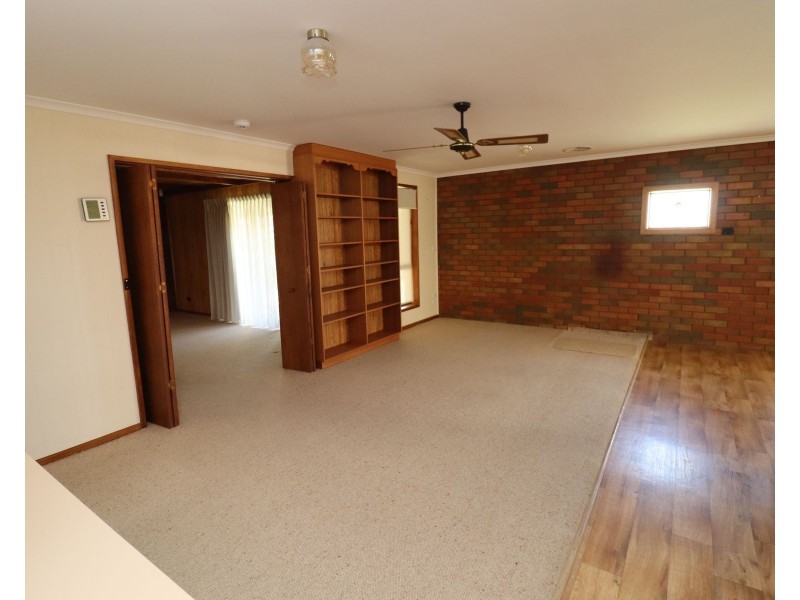 16 Hawken Street, Leitchville VIC 3567