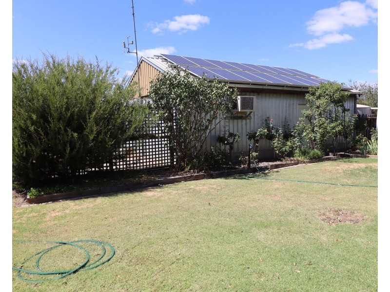 16 Hawken Street, Leitchville VIC 3567