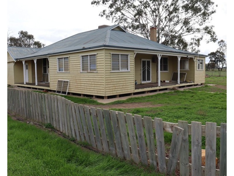 8109 Murray Valley Highway, Kerang East VIC 3579