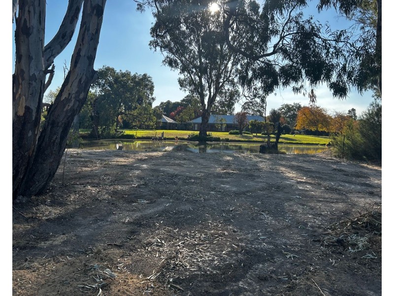 31 Vinecombe Lane, Barham NSW 2732