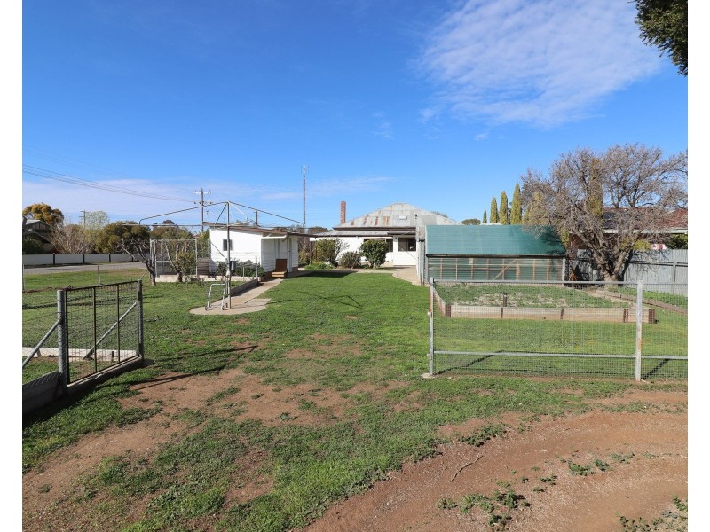 45 Victoria Street, Pyramid Hill VIC 3575