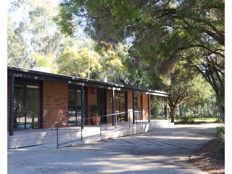 1 Jamieson Avenue, Barham NSW 2732