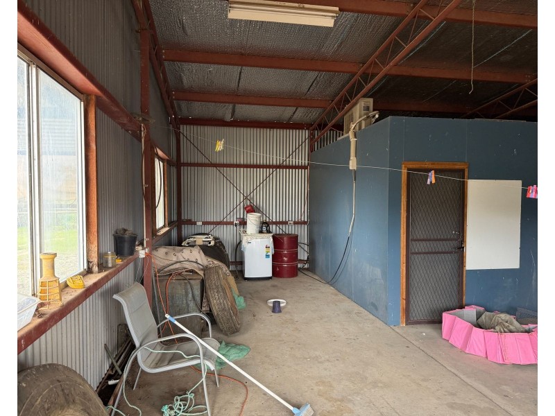 4 Murray street, Moulamein NSW 2733