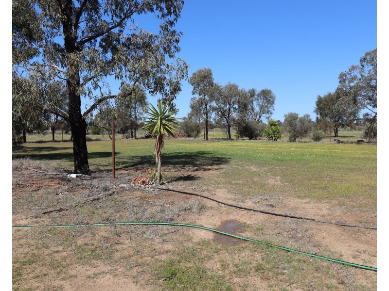 6 Fox Island Road, Gunbower VIC 3566