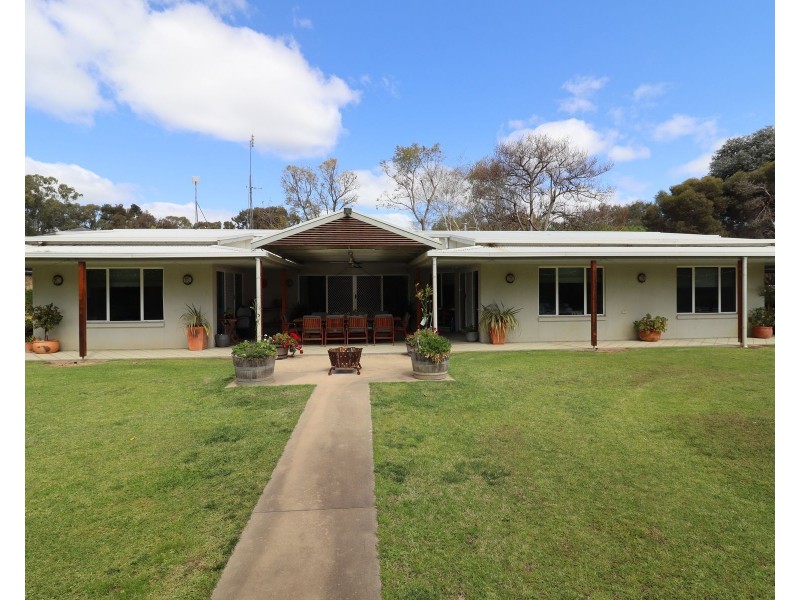 131 Cohuna Island Road, Cohuna VIC 3568