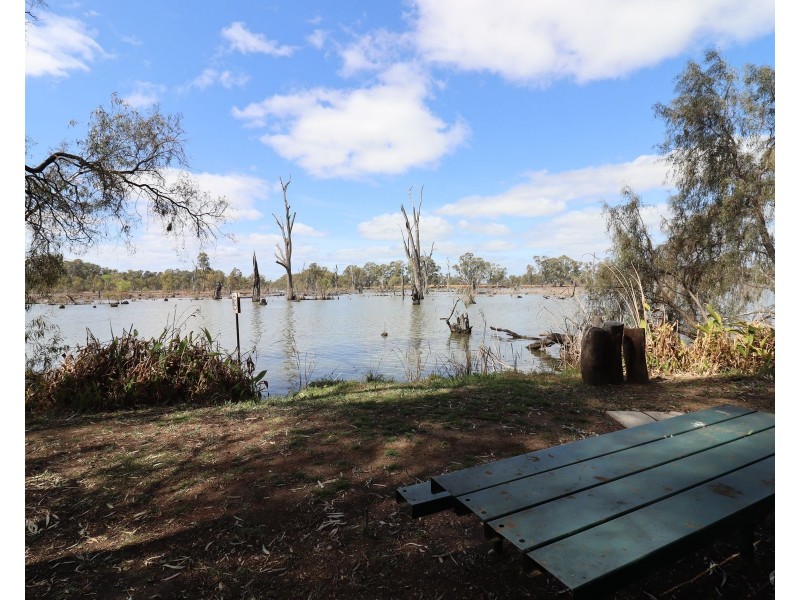 131 Cohuna Island Road, Cohuna VIC 3568