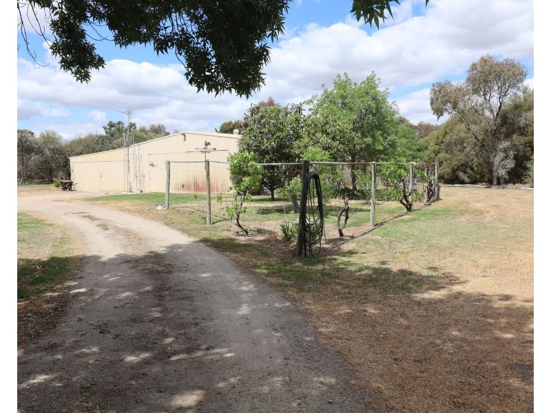 103 Chuggs Road, Cohuna VIC 3568