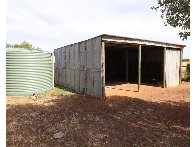 25 Ottrey Street, Pyramid Hill VIC 3575