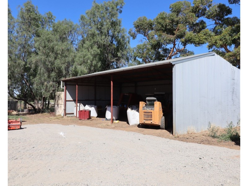 156 Walker Lane, Tullakool NSW 2732
