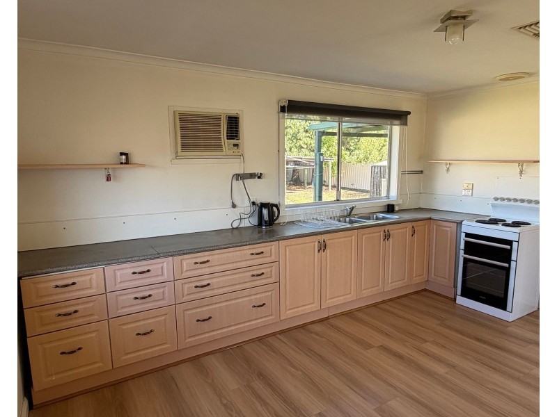 20 Brougham Street, Moulamein NSW 2733