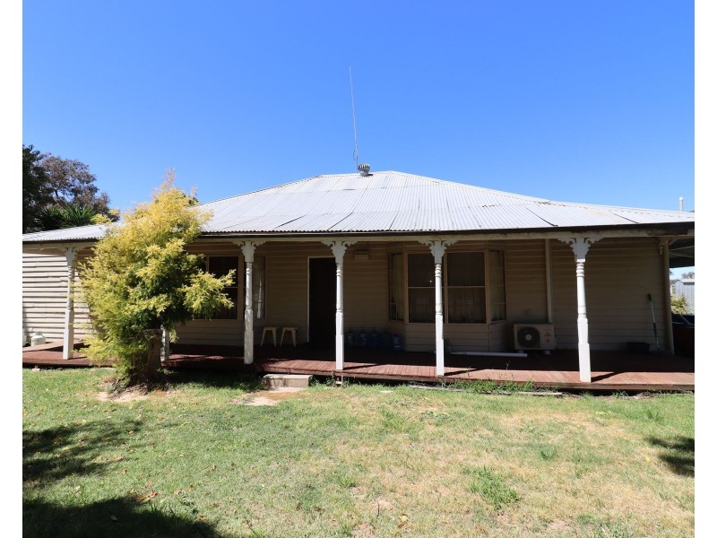 238 Fox Island Road, Gunbower VIC 3566