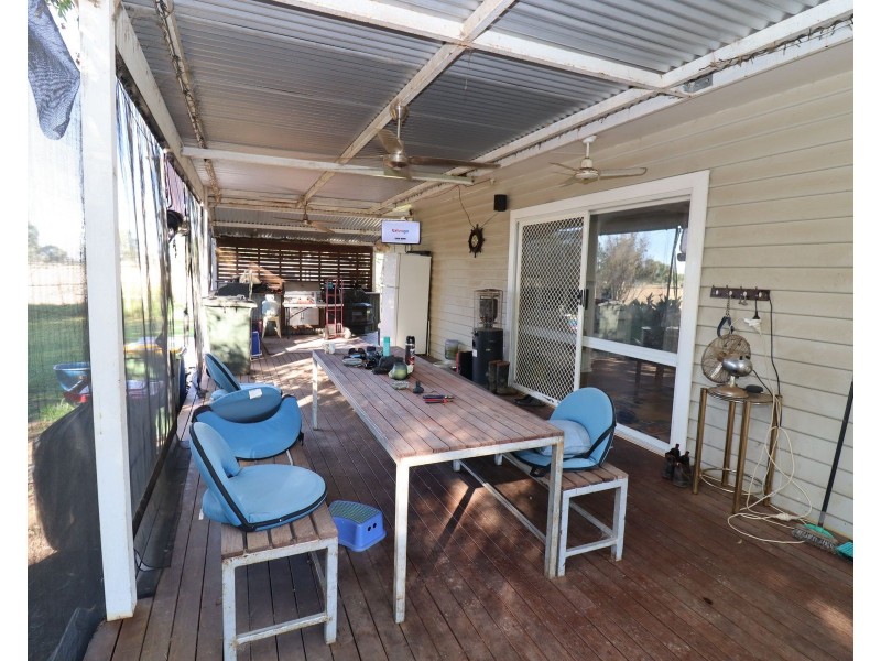 238 Fox Island Road, Gunbower VIC 3566