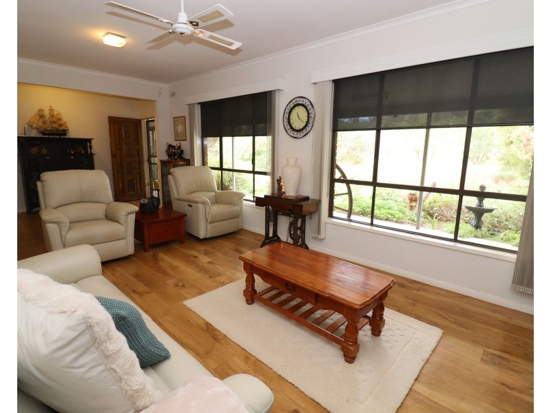 71 Halls Road, Leitchville VIC 3567