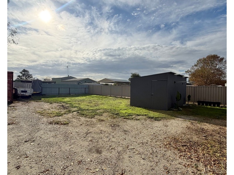 6 Moulamein Road, Barham NSW 2732