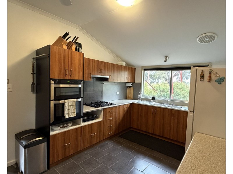 6085 Wakool Road, Wakool NSW 2710