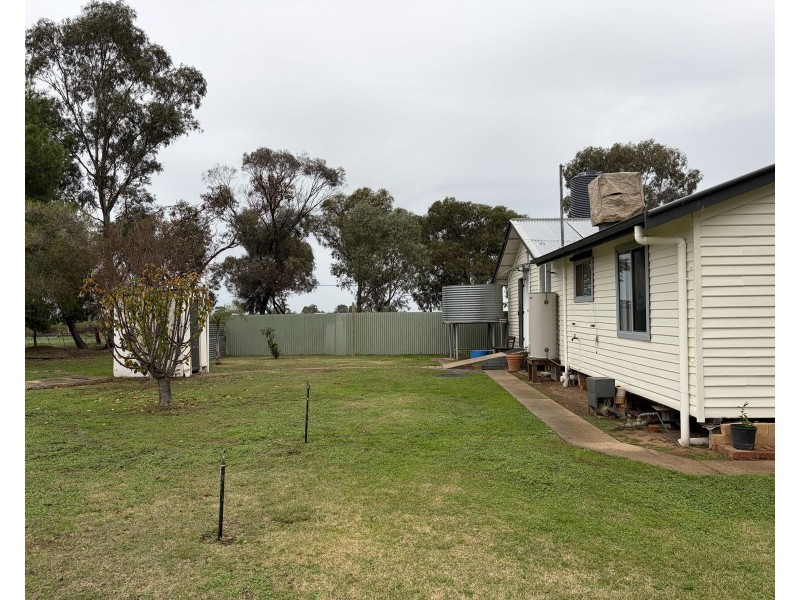 6085 Wakool Road, Wakool NSW 2710
