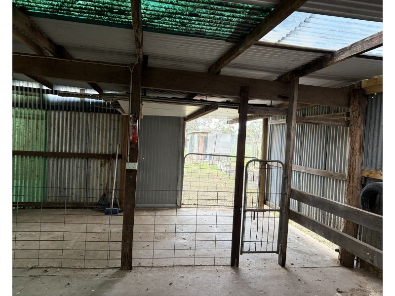 6085 Wakool Road, Wakool NSW 2710