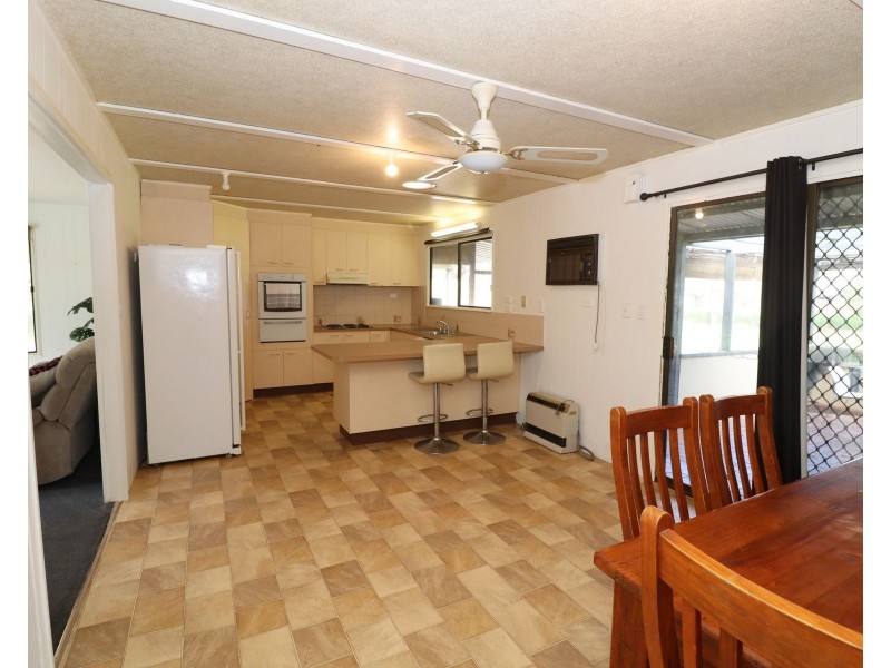 7507 Murray Valley Highway, Mead VIC 3568