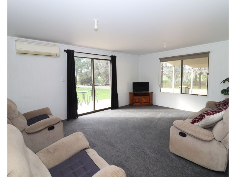 7507 Murray Valley Highway, Mead VIC 3568