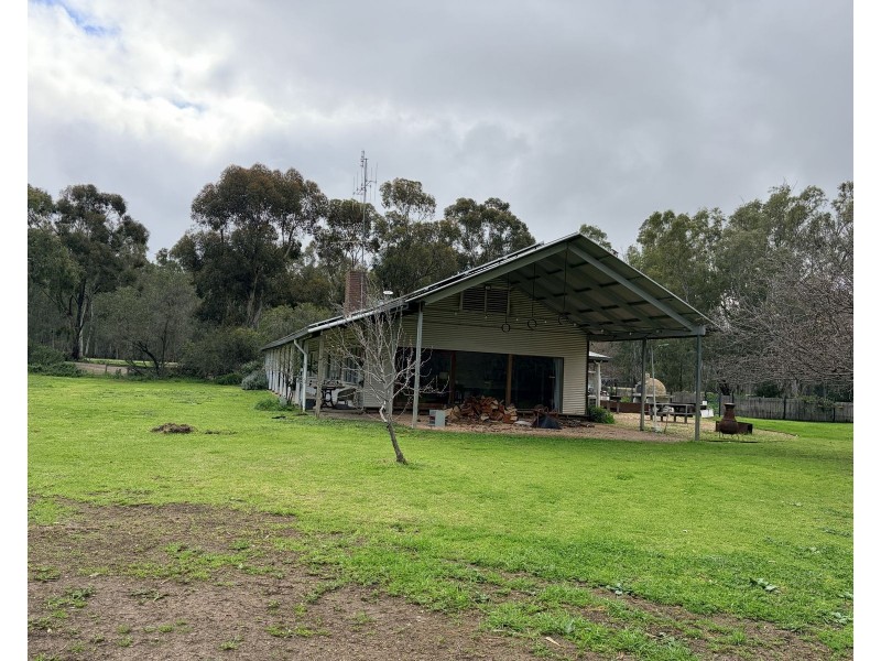 929 East Barham Road, Barham NSW 2732