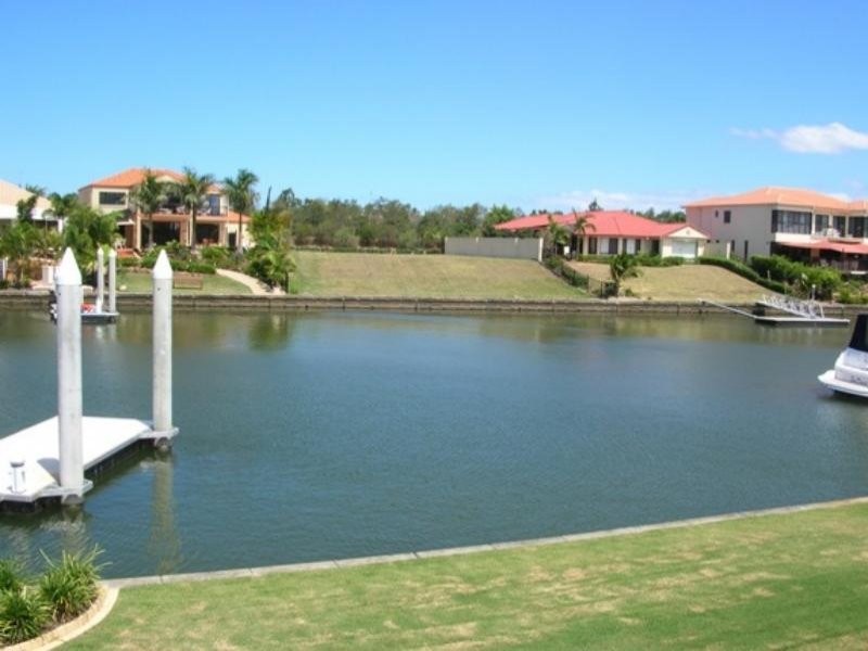 Hope Island QLD 4212