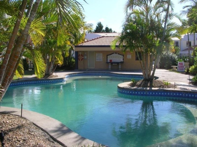 Hope Island QLD 4212