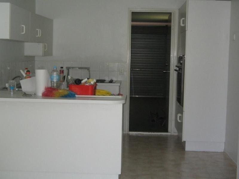 2/15 Hollywood Place, Oxenford QLD 4210