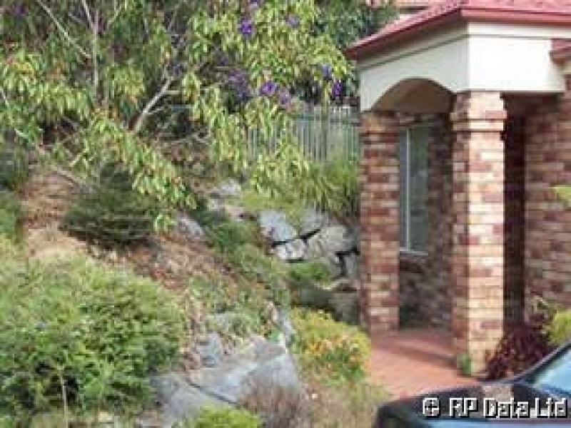 63 Paddington Drive, Carrara QLD 4211