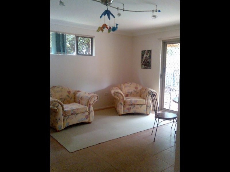 22 Killowill Street, Paradise Point QLD 4216