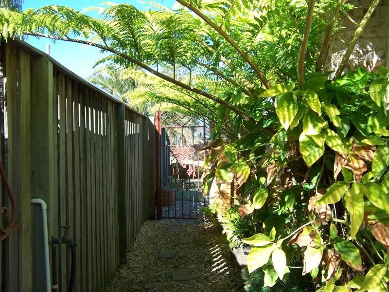 Hope Island QLD 4212