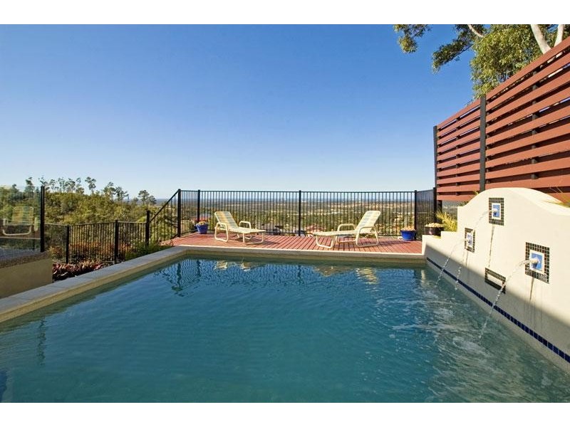 Pacific Pines QLD 4211