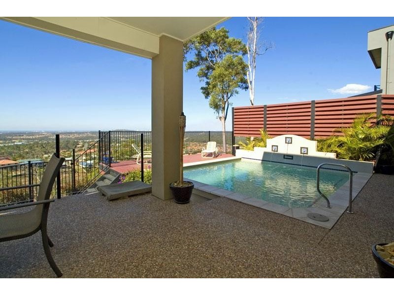 Pacific Pines QLD 4211