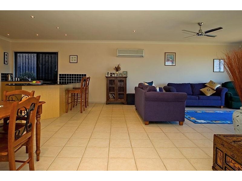 Pacific Pines QLD 4211